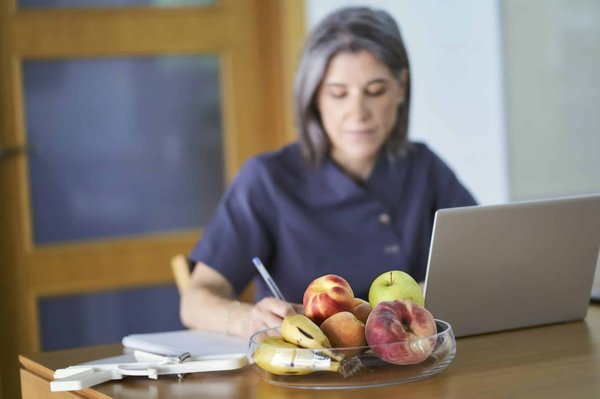 Boostez votre journée avec des fruits au travail